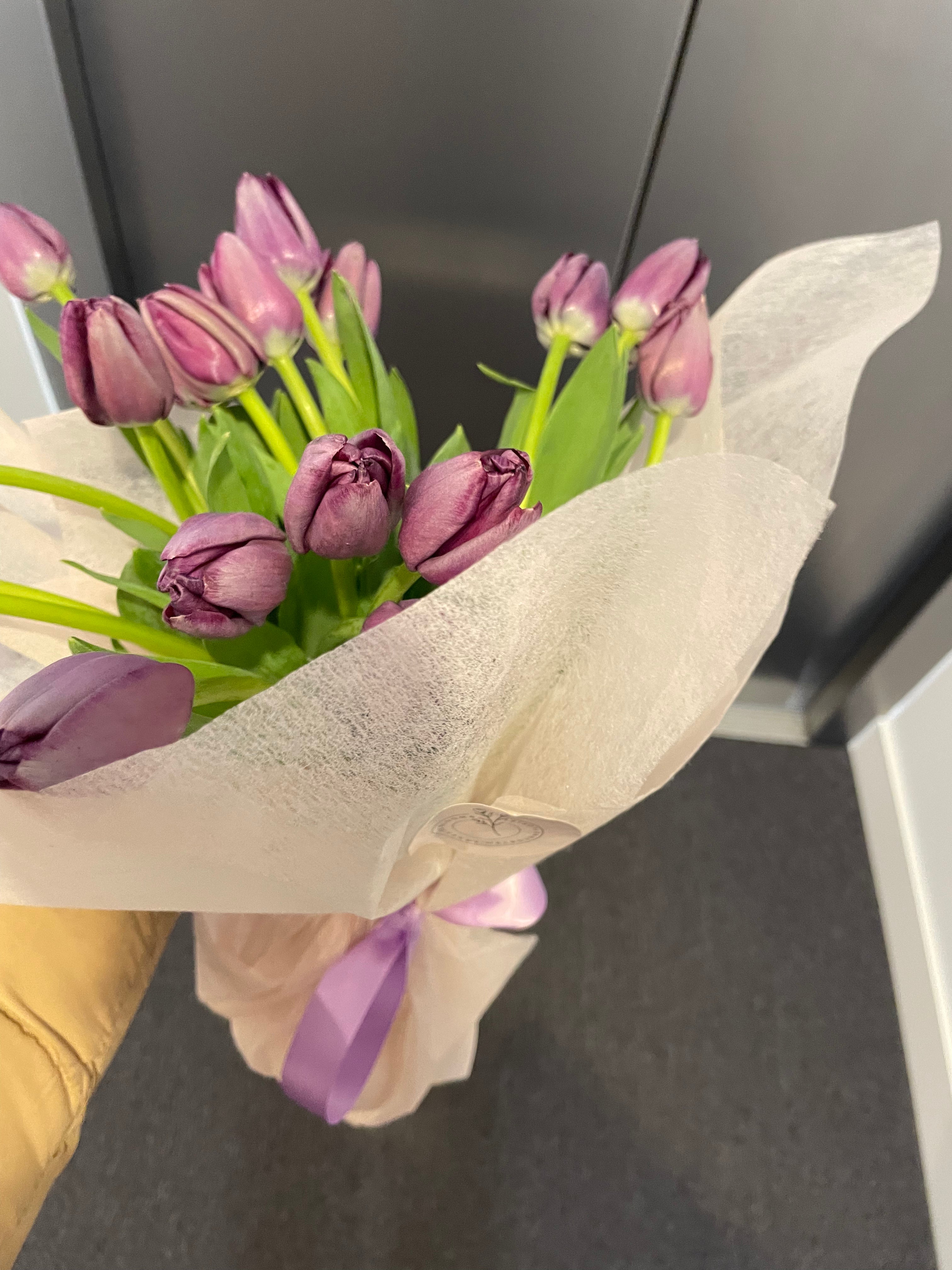 Tulip Bouquet | Jacaranda Blooms